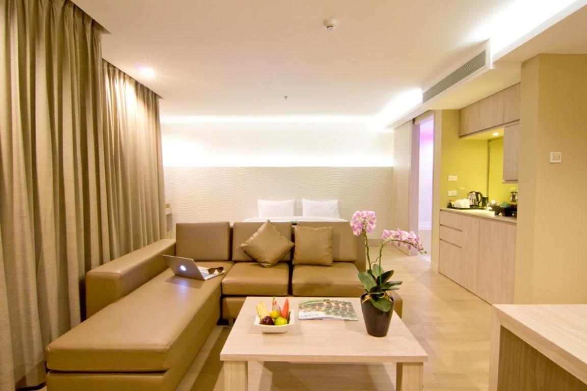 The Stay Hotel "Sha Certified" Pattaya Exterior photo
